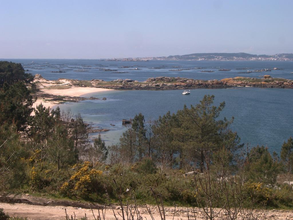 Apartamentos Illa Isla de Arosa Exteriör bild